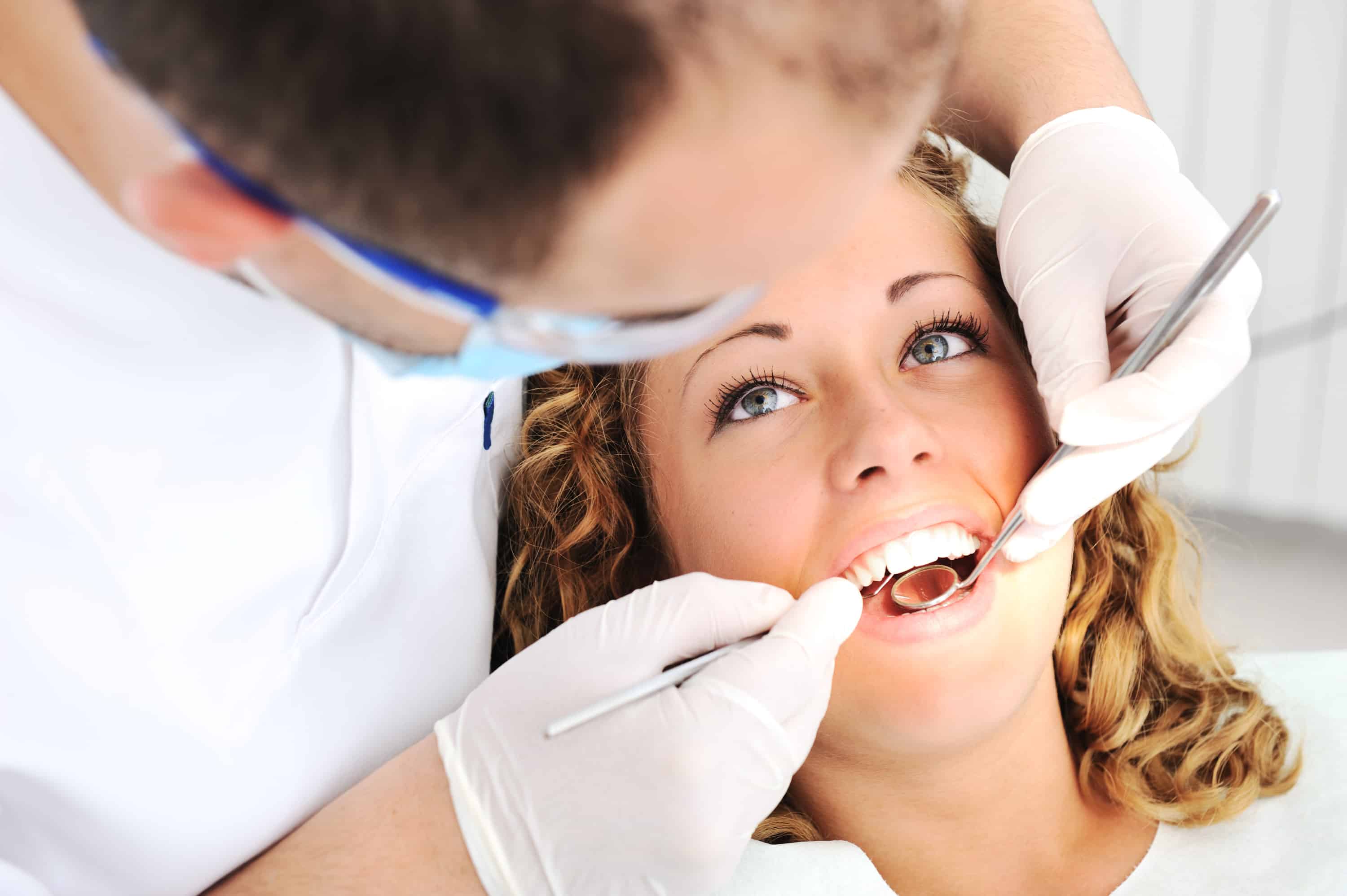5 key factors to consider when choosing a family dentist