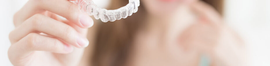 essential factors to consider before choosing invisalign