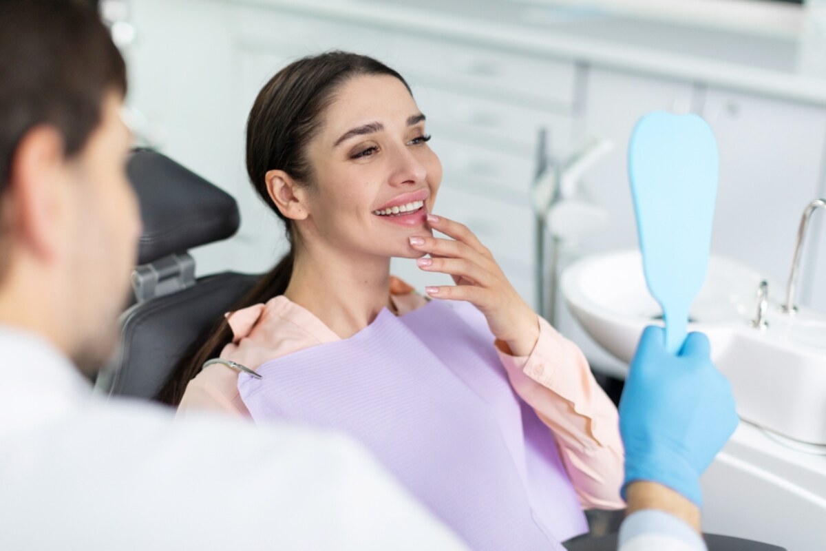 the connection between dental implants and oral hygiene
