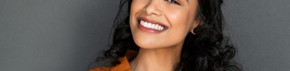 how teeth whitening can boost your confidence