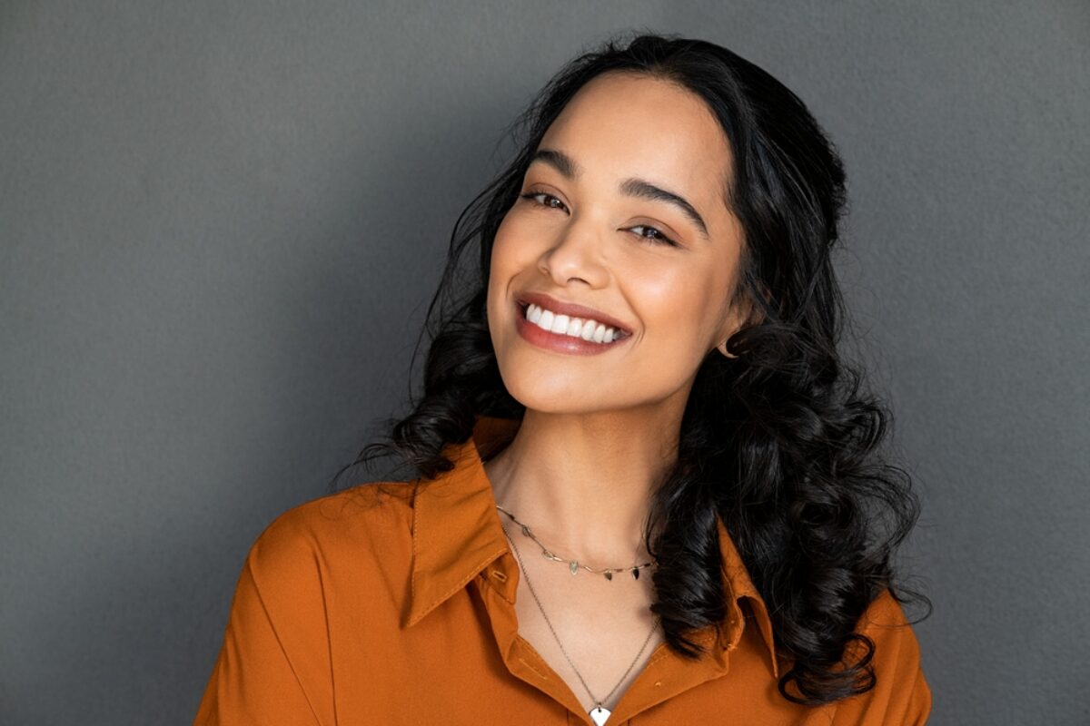 how teeth whitening can boost your confidence